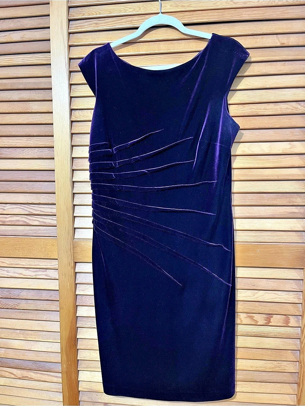 David Meister Velvet Ruched Midi Dress in Deep Purple Size 12 Like New